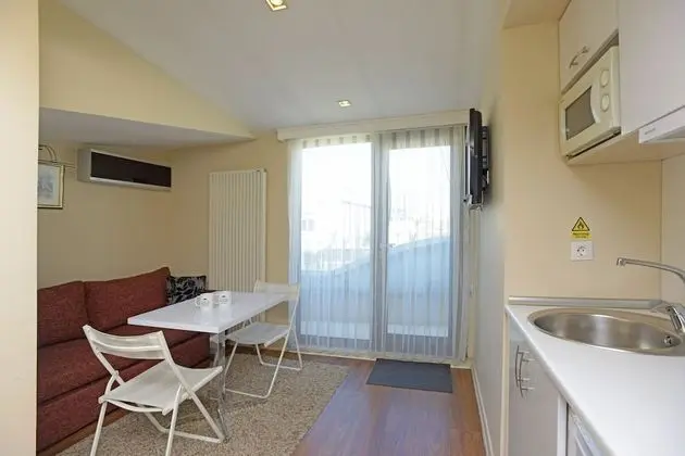 Standard Stüdyo, 1 Çift Kişilik veya 2 Tek Kişilik Yatak, Şehir Manzaralı