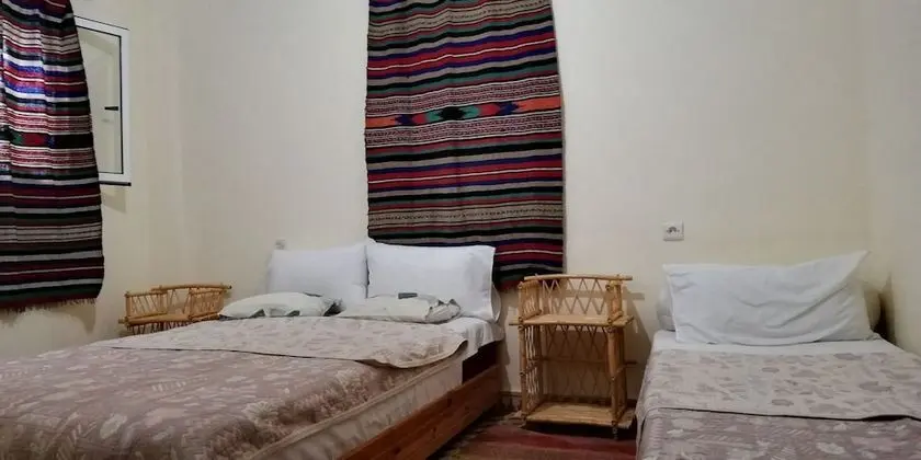 Basic Üç Kişilik Oda