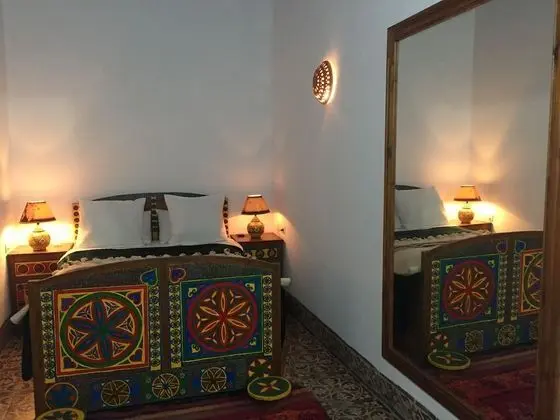 Tek Büyük Yataklı Oda, Ortak Banyo