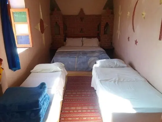 Dört Kişilik Oda, Sigara İçilmez