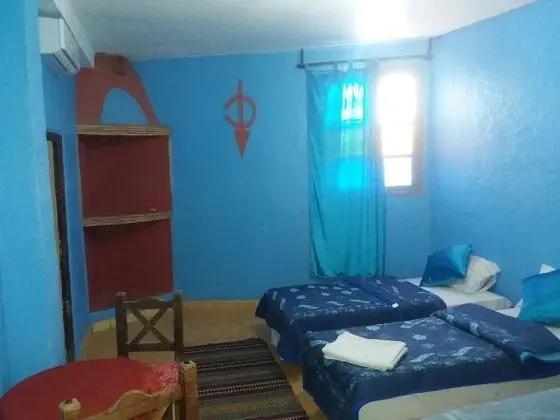 Dört Kişilik Oda, Sigara İçilmez