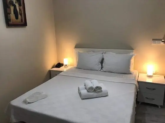 Economy Tek Büyük Yataklı Oda