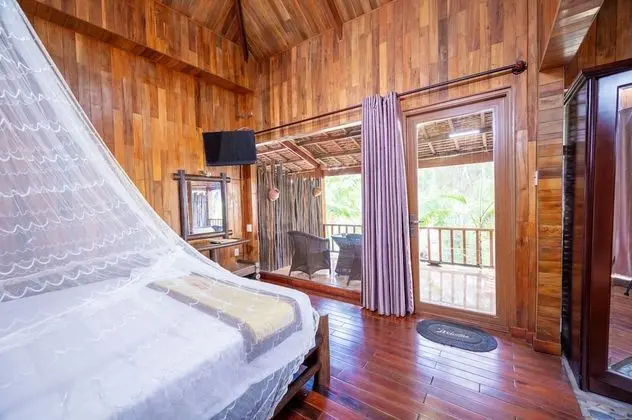 Deluxe Bungalov, 1 Büyük (Queen) Boy Yatak, Sigara İçilmez, Bahçe Manzaralı