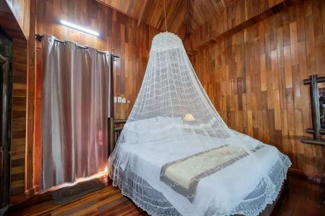 Deluxe Bungalov, 1 Büyük (Queen) Boy Yatak, Sigara İçilmez, Bahçe Manzaralı