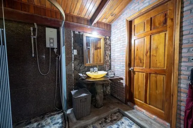 Deluxe Bungalov, 1 Büyük (Queen) Boy Yatak, Sigara İçilmez, Bahçe Manzaralı