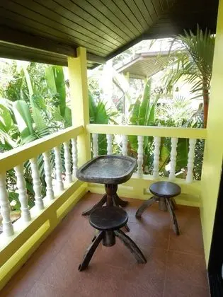 Bungalow Up Level