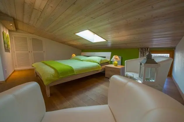 Tek Büyük Yataklı Oda