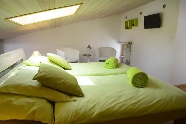 Tek Büyük Yataklı Oda