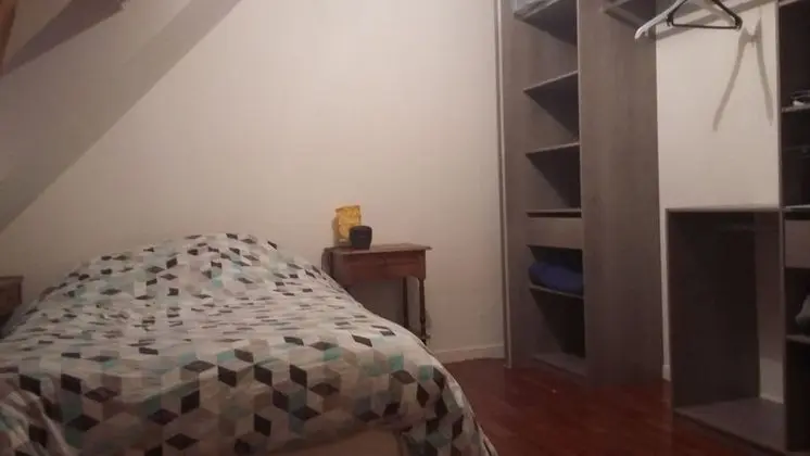 Tek Büyük Yataklı Oda