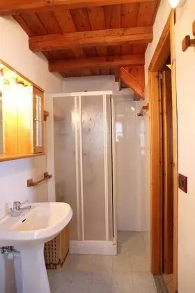 Family Üç Kişilik Oda, 2 Yatak Odası, Özel Banyo, Dağ Yamacı