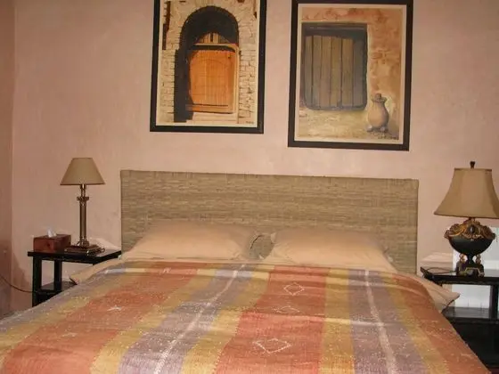 İki Ayrı Yataklı Oda, Sigara İçilebilir