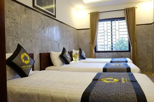 Deluxe Üç Kişilik Oda