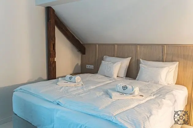 Design Tek Büyük veya İki Ayrı Yataklı Oda, Sigara İçilmez, Kısmi Göl Manzaralı