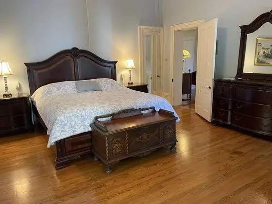 The Elizabeth Taylor Room