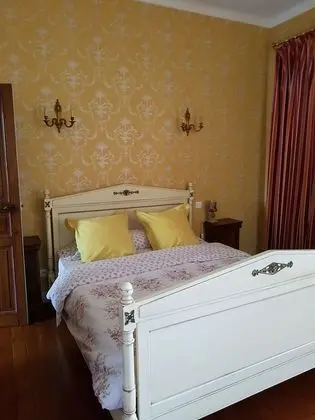 Classic Tek Büyük Yataklı Oda (Jaune)