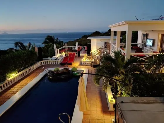Luxury Villa