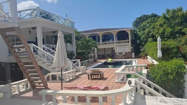 Luxury Villa
