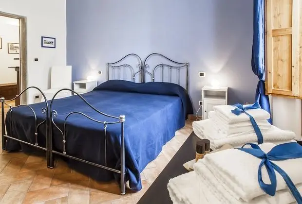 Deluxe Tek Büyük veya İki Ayrı Yataklı Oda, 1 Yatak Odası, Balkon, Bahçe Manzaralı
