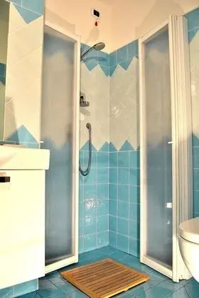 Tek Büyük veya İki Ayrı Yataklı Oda, Özel Banyo (esterno)
