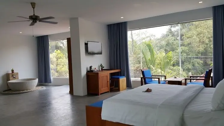Grand Süit (with Free Khmer Massage 30 mn)