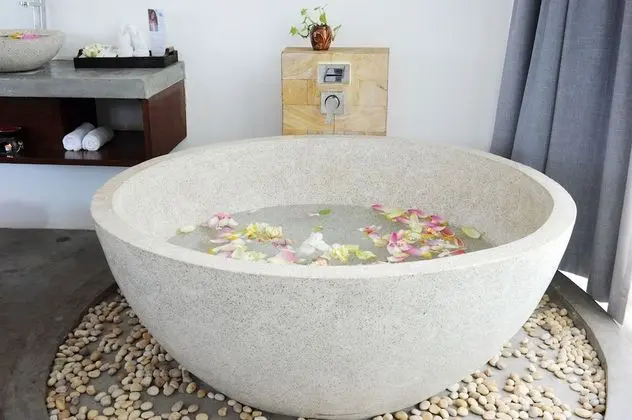 Grand Süit (with Free Khmer Massage 30 mn)