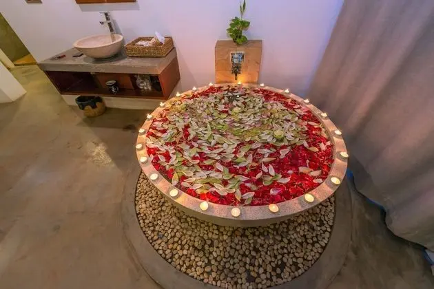 Grand Süit (with Free Khmer Massage 30 mn)