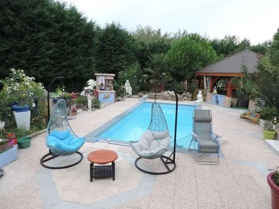 Deluxe Oda (1900 Rustique)