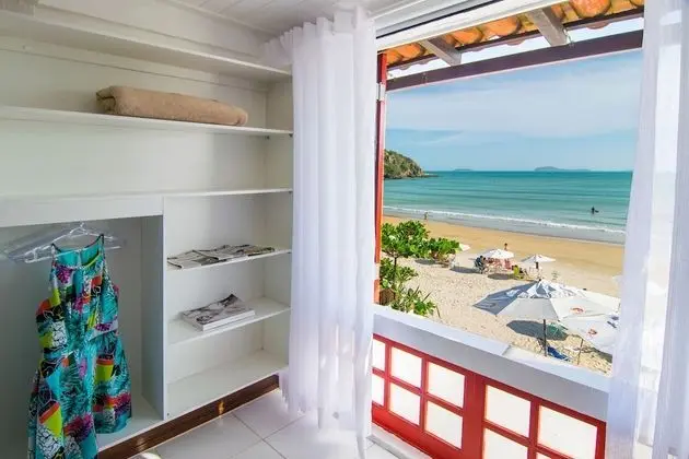 Superior Oda (Vista Lateral do Mar)