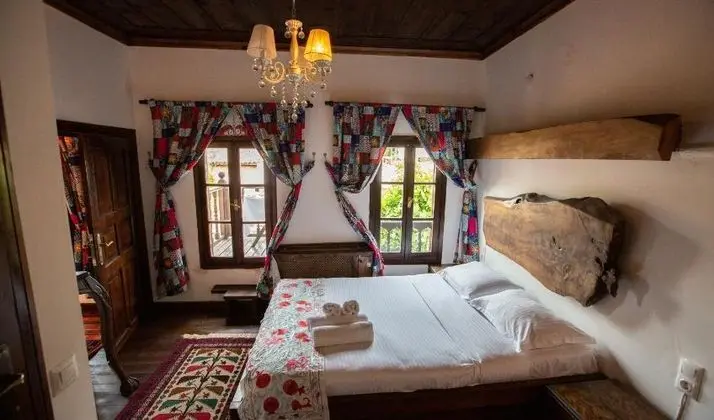 Deluxe Balkonlu Oda