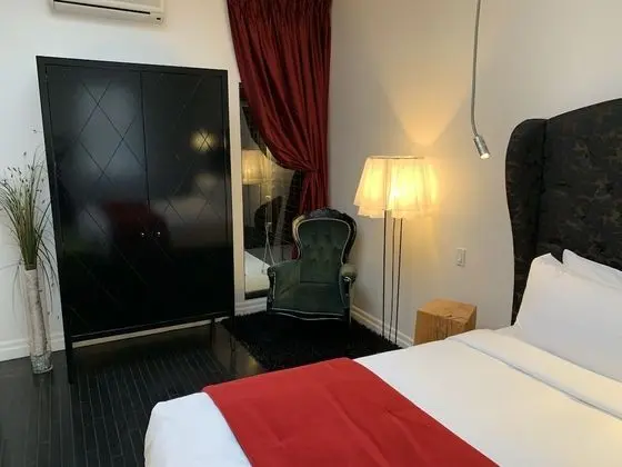 Junior Süit, 1 En Büyük (King) Boy Yatak