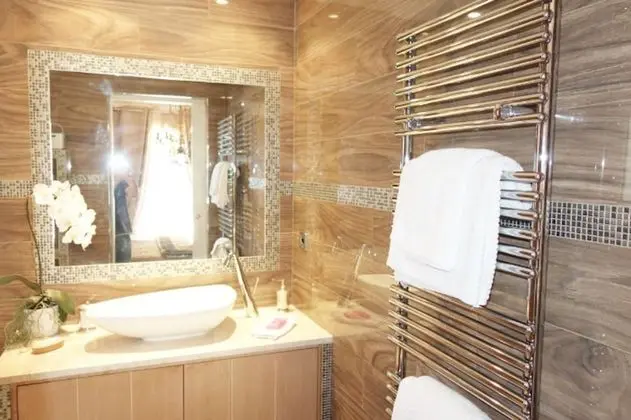 Deluxe Tek Büyük Yataklı Oda, 1 Büyük (Queen) Boy Yatak, Sigara İçilmez