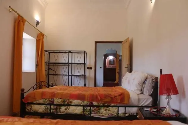 Tek Büyük Yataklı Oda, Bahçe Manzaralı