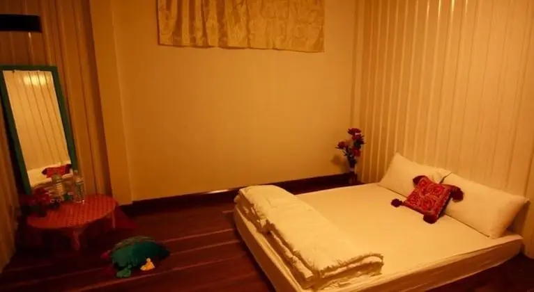 Standard Air-Con Room
