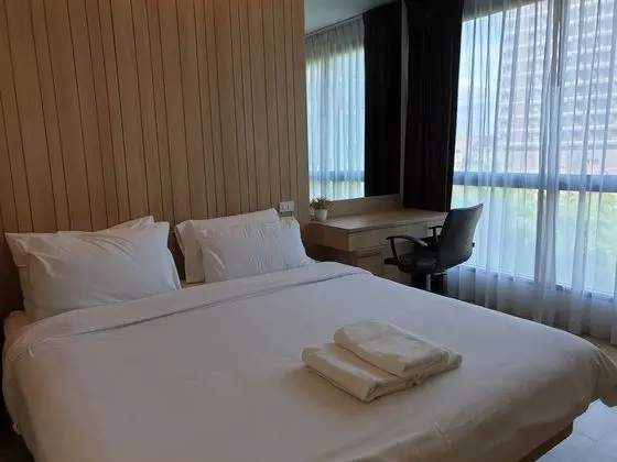 One Bedroom Apartment