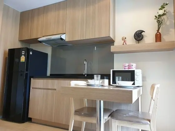 One Bedroom Apartment