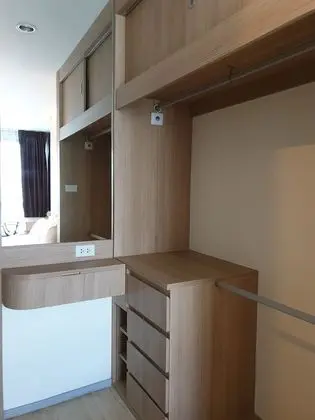 One Bedroom Apartment