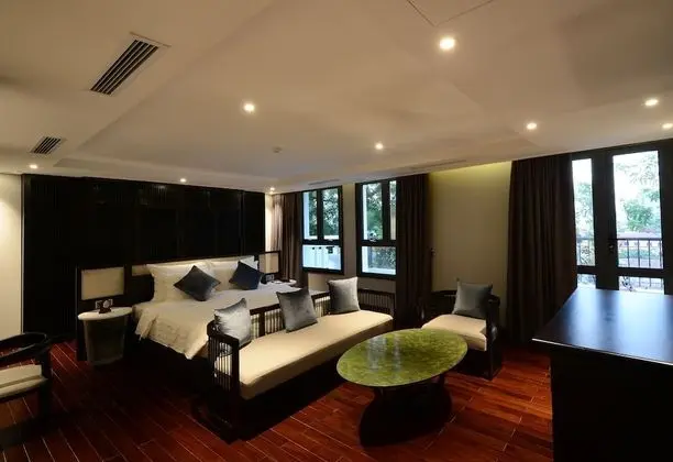 Deluxe Tek Büyük Yataklı Oda, 1 Yatak Odası, Şehir Manzaralı