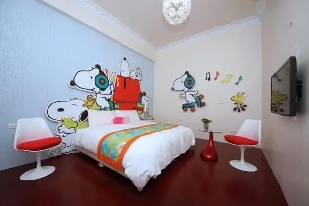 Tek Büyük Yataklı Oda (Cartoon Dog)