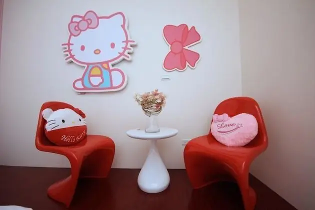 Tek Büyük Yataklı Oda (Pink Cat)