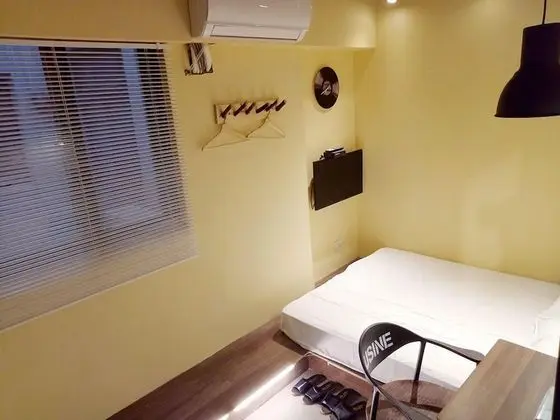 Gallery Tek Büyük Yataklı Oda