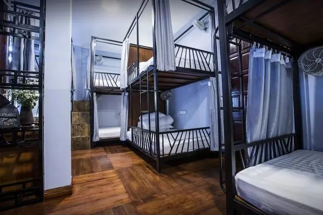 Ortak Ranzalı Oda, Karma Ranzalı Oda (Bed in 10-bed)