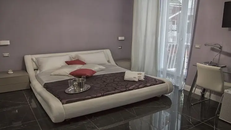 Deluxe Üç Kişilik Oda, 1 Büyük (Queen) Boy Yatak ve Çekyat