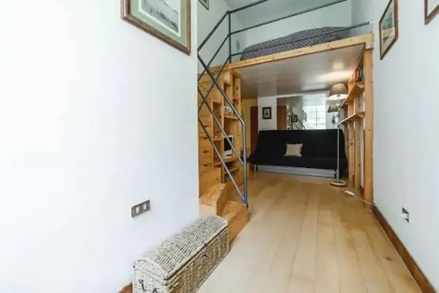 Basic Apart Daire, 1 Büyük (Queen) Boy Yatak ve Çekyat