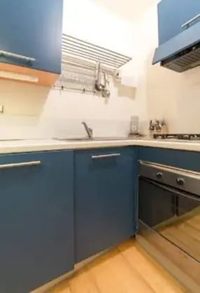 Basic Apart Daire, 1 Büyük (Queen) Boy Yatak ve Çekyat