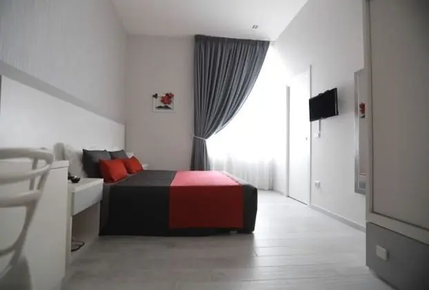 Tek Büyük Yataklı Oda, 1 Büyük (Queen) Boy Yatak