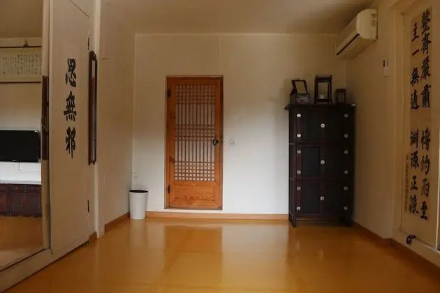 Traditional Oda (Sarangbang)