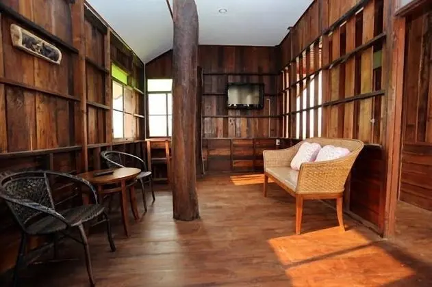 Family Kır Evi