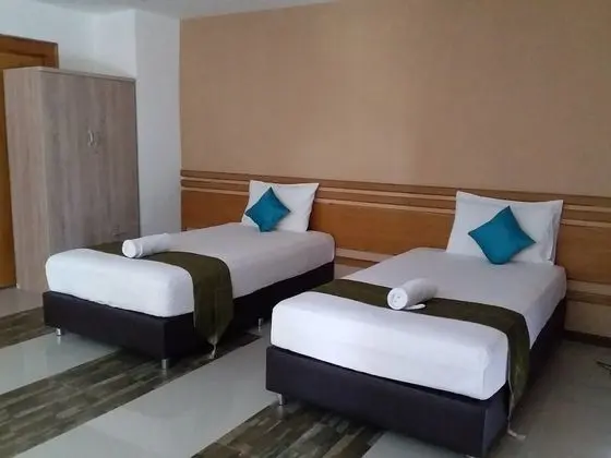 Family Room 4 Single Bed