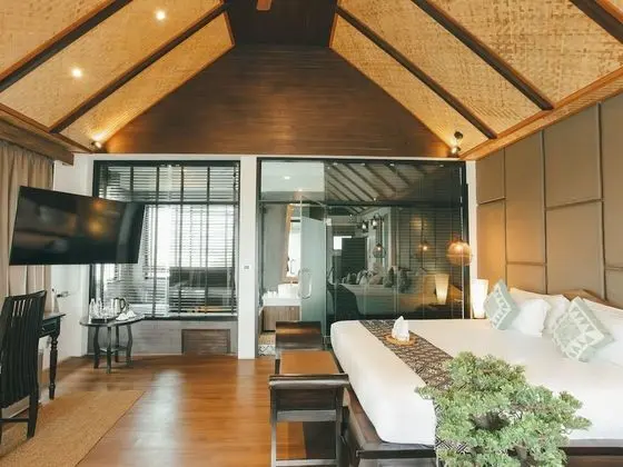 Grand Oriental Suite