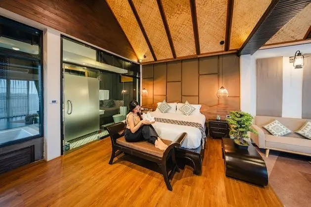 Grand Oriental Suite